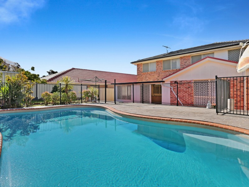 67 Guernsey Avenue, Minto NSW 2566