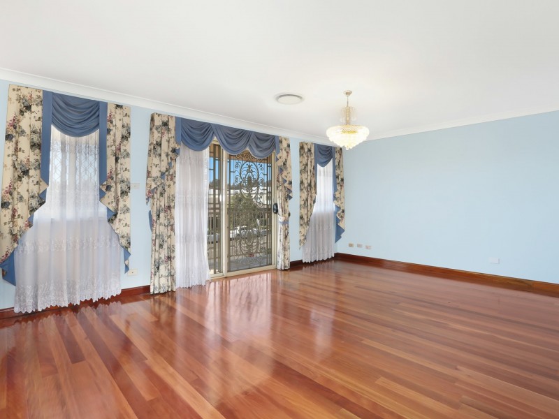 67 Guernsey Avenue, Minto NSW 2566