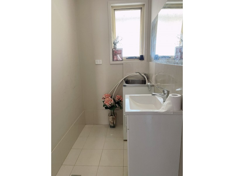 72A durham Street, Minto NSW 2566