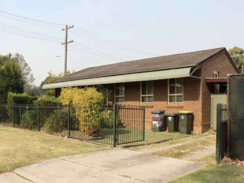 20 Surrey Street, Minto NSW 2566