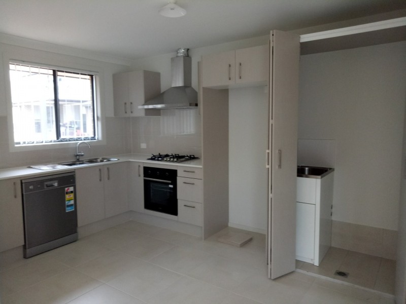 17A Crowley Boulevard, Claymore NSW 2559