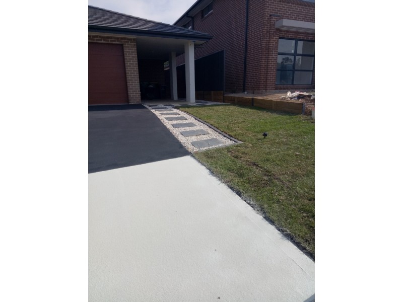 17A Crowley Boulevard, Claymore NSW 2559