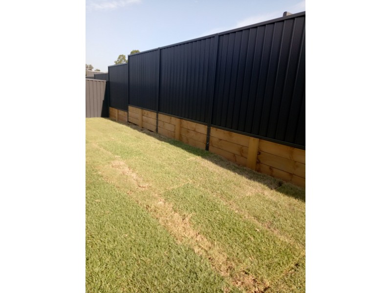 17A Crowley Boulevard, Claymore NSW 2559