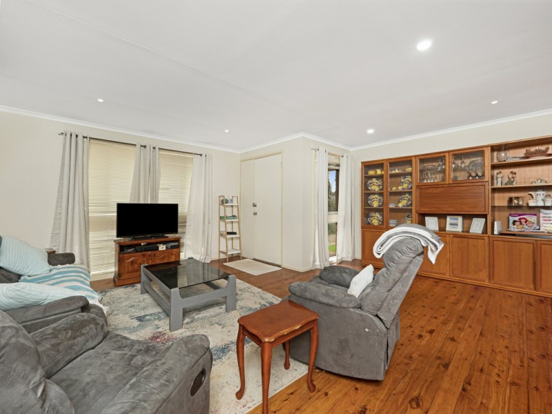 7 Lotus Place, Macquarie Fields NSW 2564