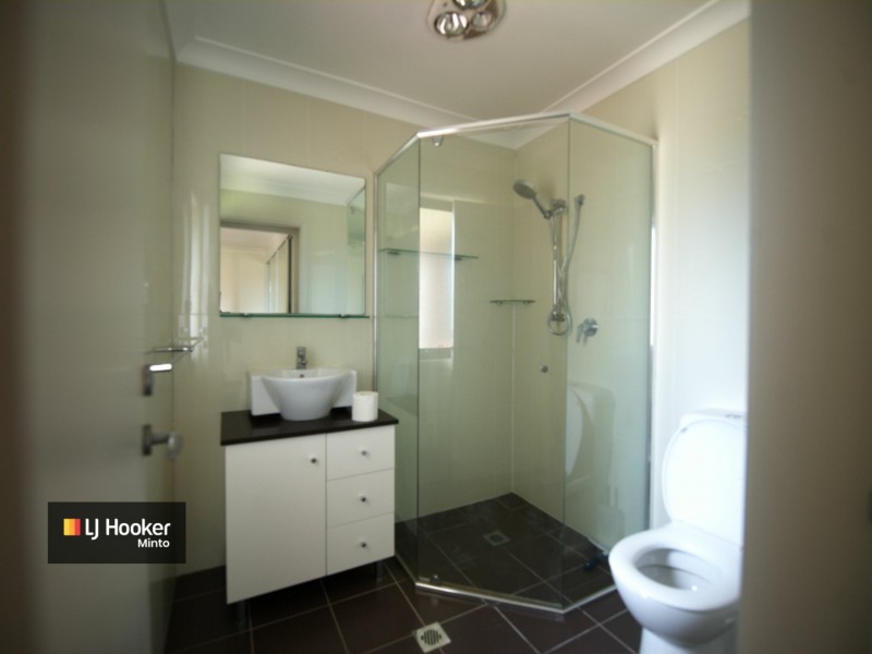 3 Crammond Place, Minto NSW 2566