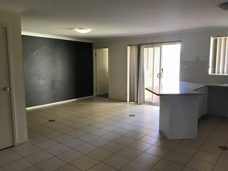 90B Oxford Road, Ingleburn NSW 2565