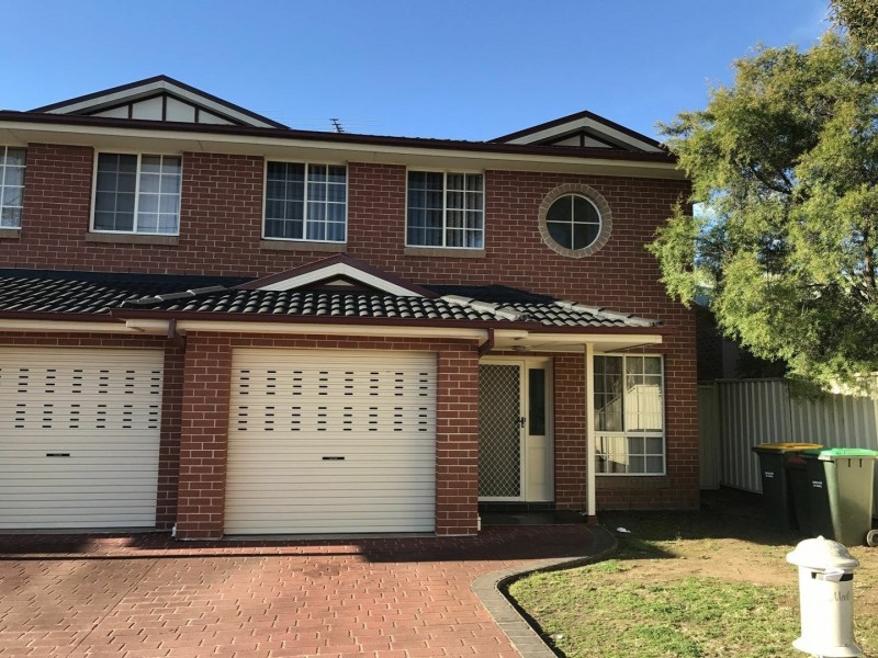 90B Oxford Road, Ingleburn NSW 2565