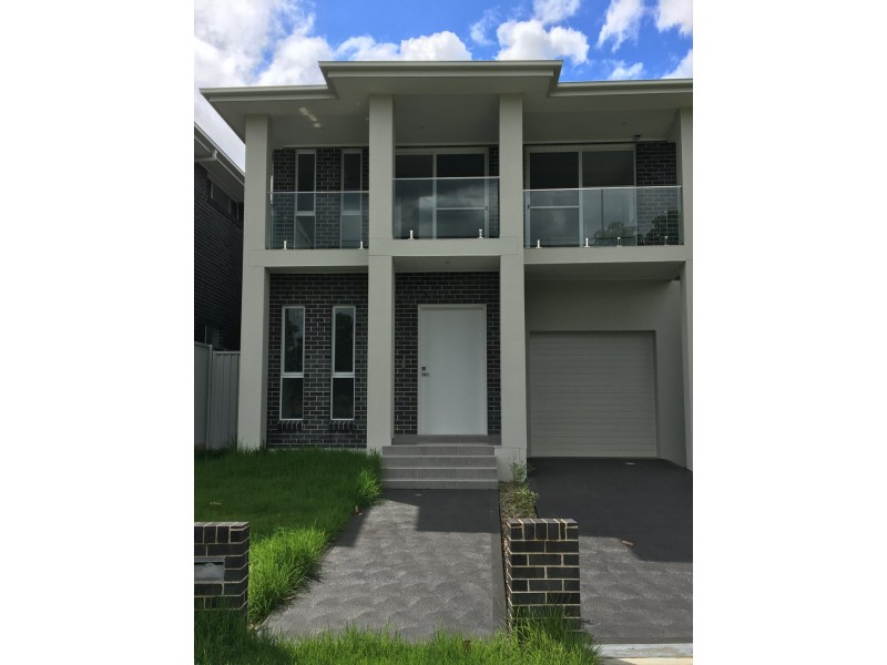 39 Clifford Crescent, Ingleburn NSW 2565