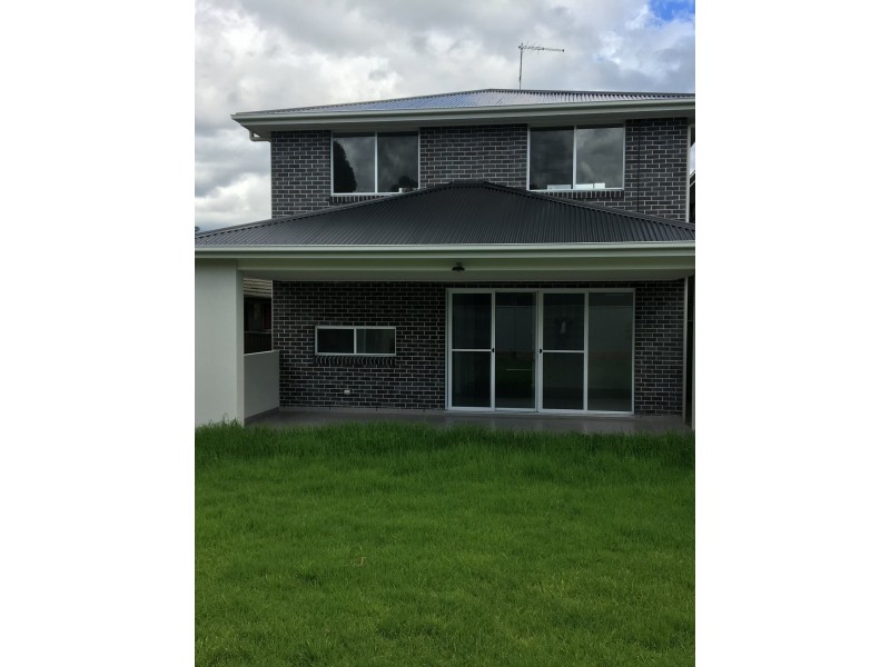 39 Clifford Crescent, Ingleburn NSW 2565