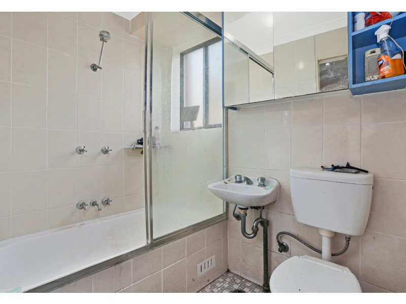 Unit 1/116 Elizabeth Drive, Liverpool NSW 2170