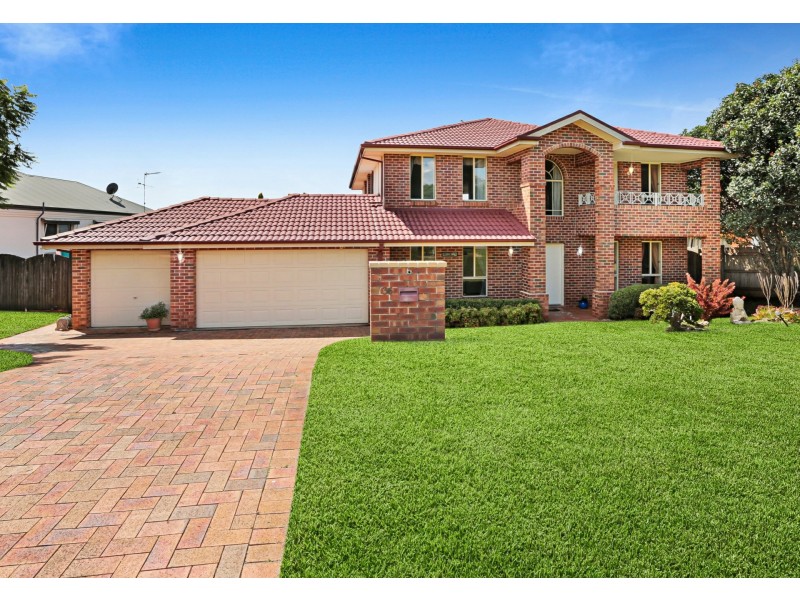 36 Governors Way, Macquarie Links NSW 2565