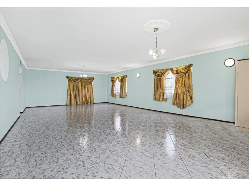 9 Keighran Place, Minto NSW 2566