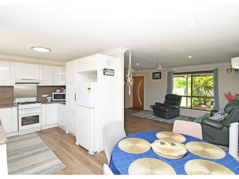 1 Bowe Place, Oran Park NSW 2570