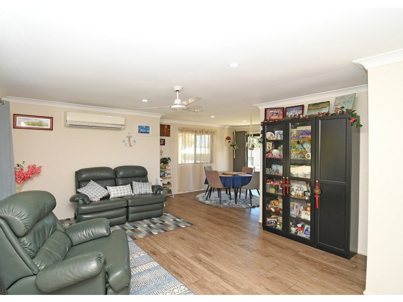 1 Bowe Place, Oran Park NSW 2570