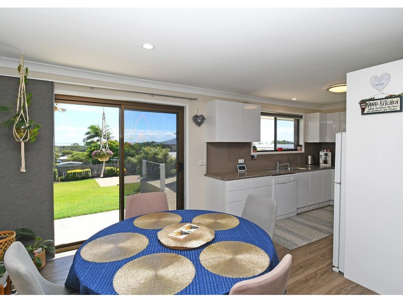 1 Bowe Place, Oran Park NSW 2570