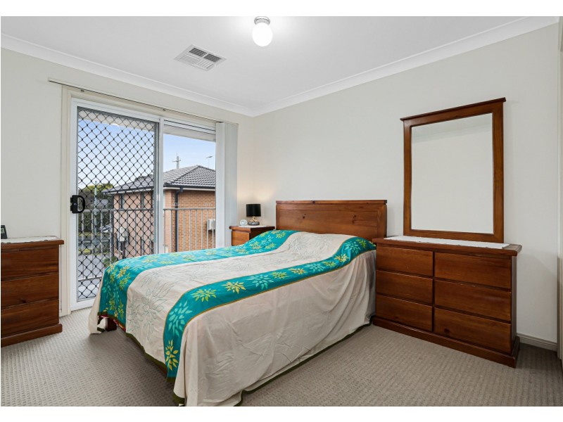 3/40-42 Chester road, Ingleburn NSW 2565