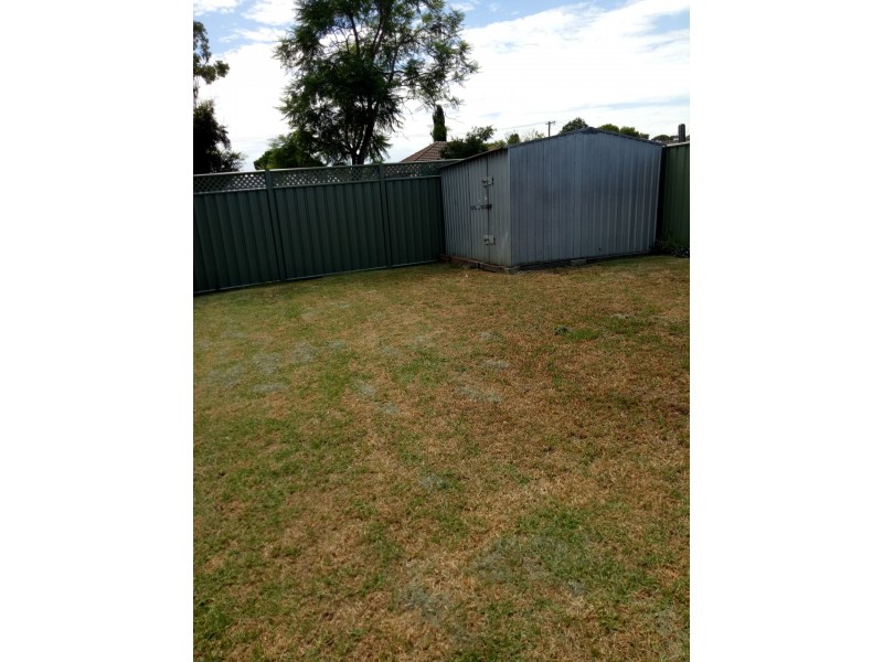 6 Durham street, Minto NSW 2566