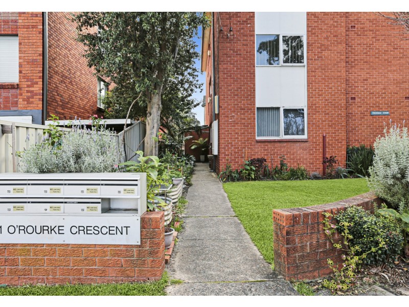 1/29 Blackwood Av, Minto NSW 2566