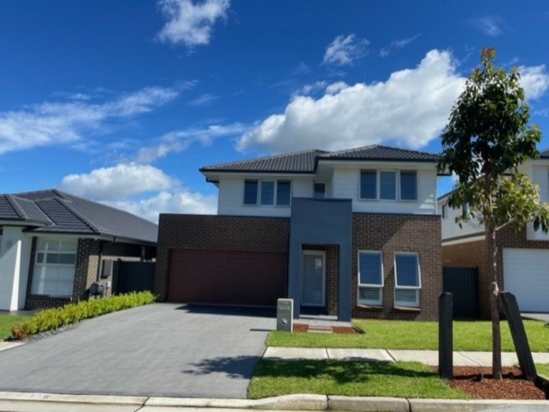 108 Leppington House Drive, Denham Court NSW 2565