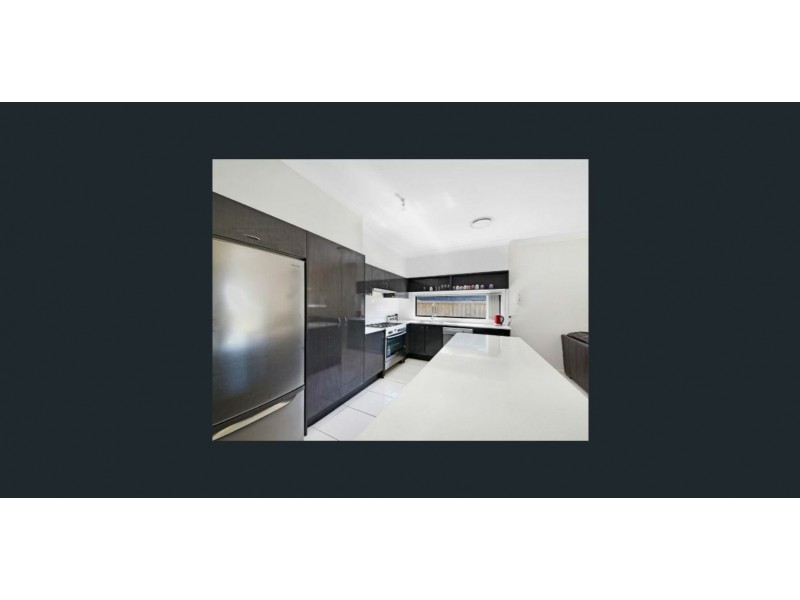 17 Pioneer Drive, Carnes Hill NSW 2171