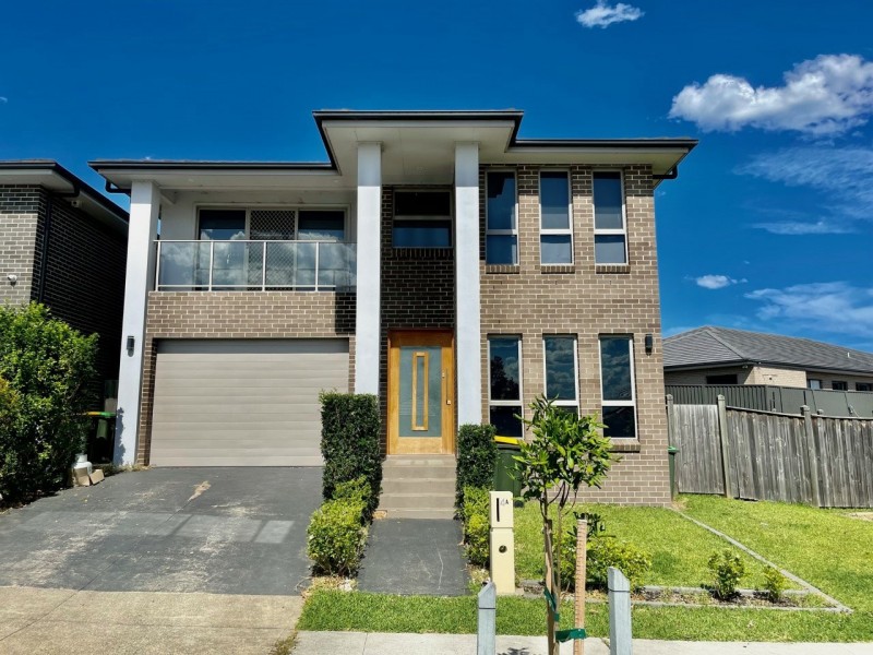 4A Richards Loop, Oran Park NSW 2570