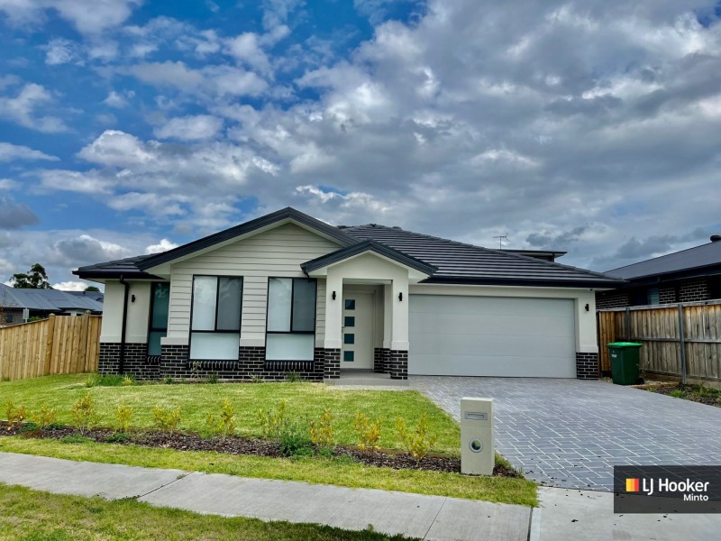 6 Gratwick Street, Bradbury NSW 2560