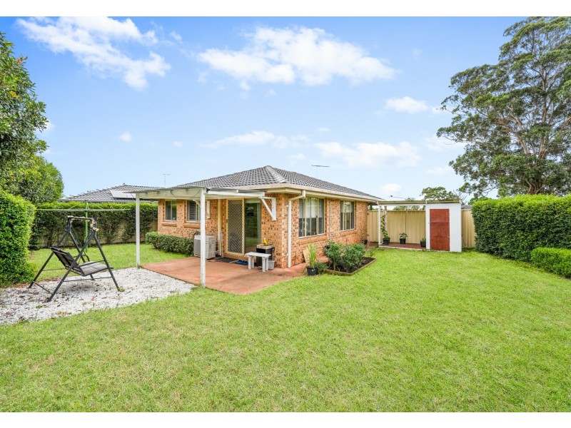 7 Poppy Place, Macquarie Fields NSW 2564