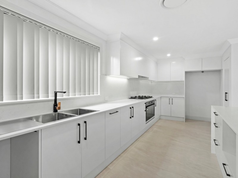 23 Fieldhouse Circuit, Campbelltown NSW 2560