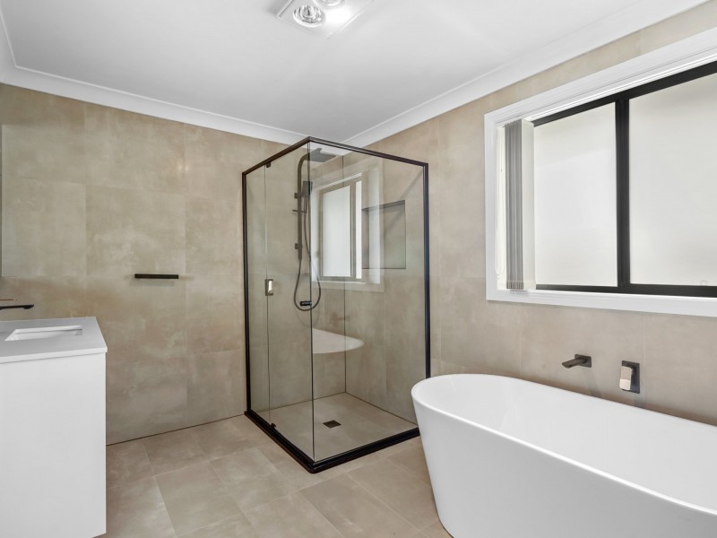 23 Fieldhouse Circuit, Campbelltown NSW 2560