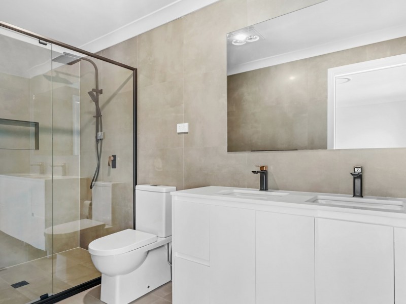 23 Fieldhouse Circuit, Campbelltown NSW 2560