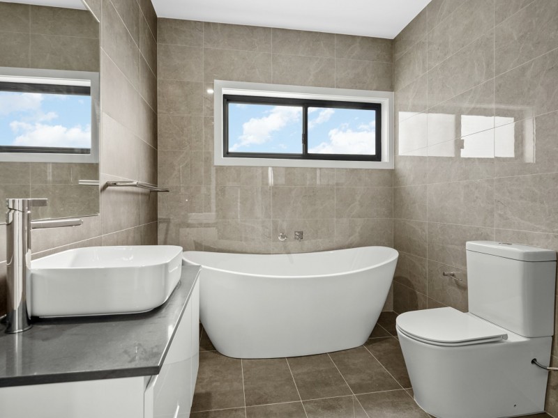 31A Fieldhouse Circuit, Campbelltown NSW 2560