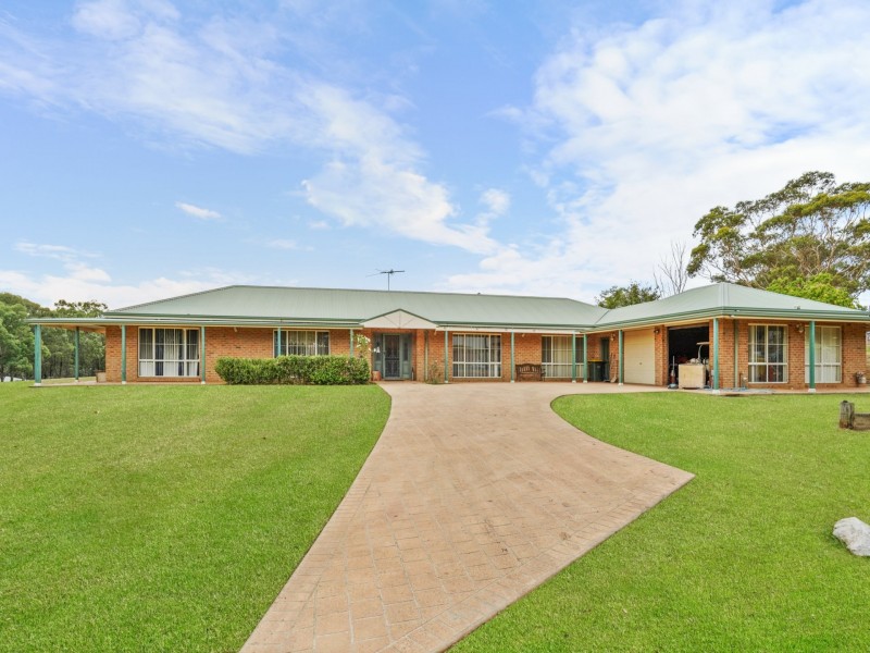 217 Eagleview Road, Minto Heights NSW 2566