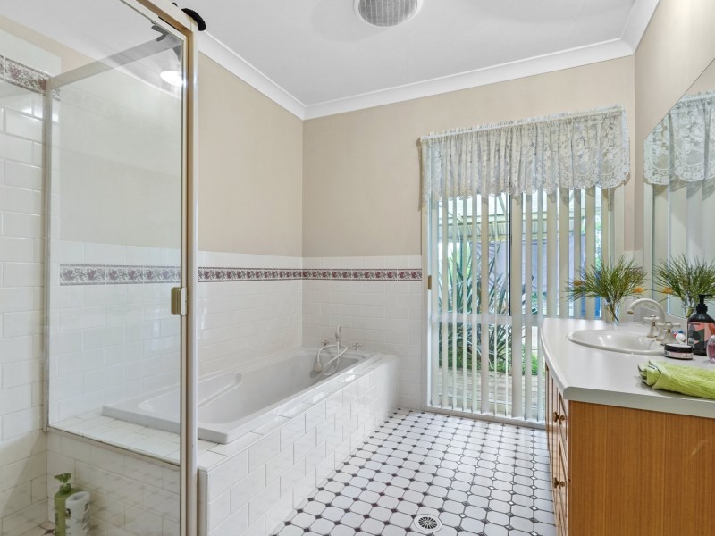 217 Eagleview Road, Minto Heights NSW 2566