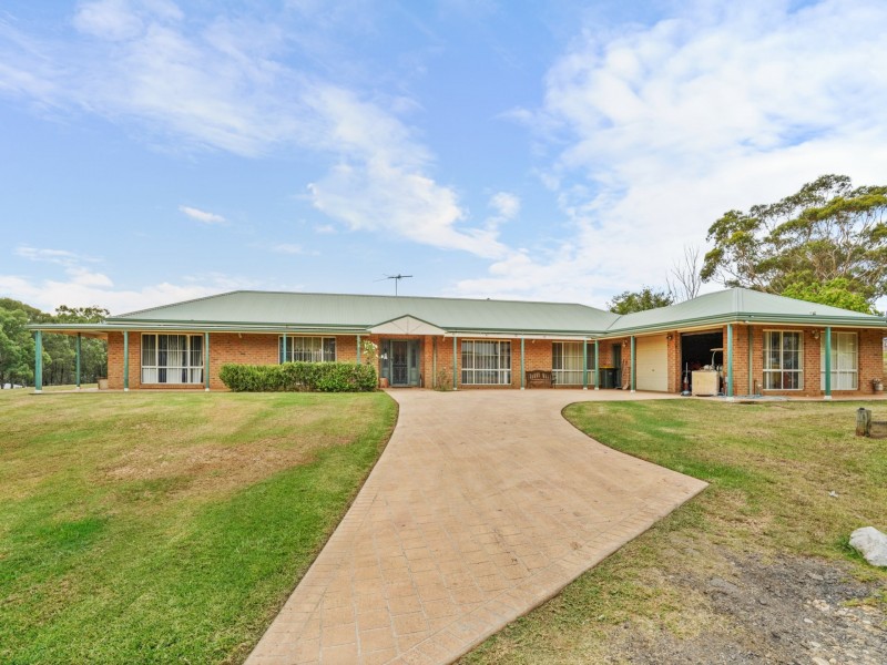 217 Eagleview Road, Minto Heights NSW 2566