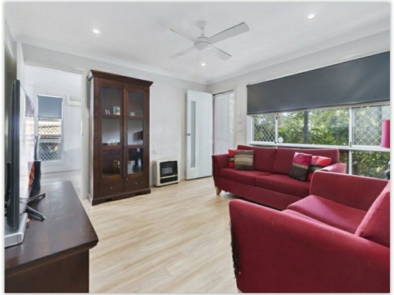 5 Scribbly Pl, Macquarie Fields NSW 2564