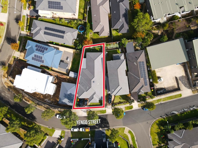 8 Yengo St, Minto NSW 2566