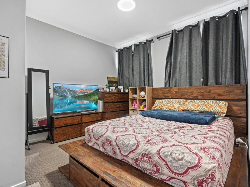 22 Herd Street, Oran Park NSW 2570