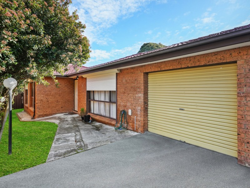 Villa 6/4 Mary St, Macquarie Fields NSW 2564