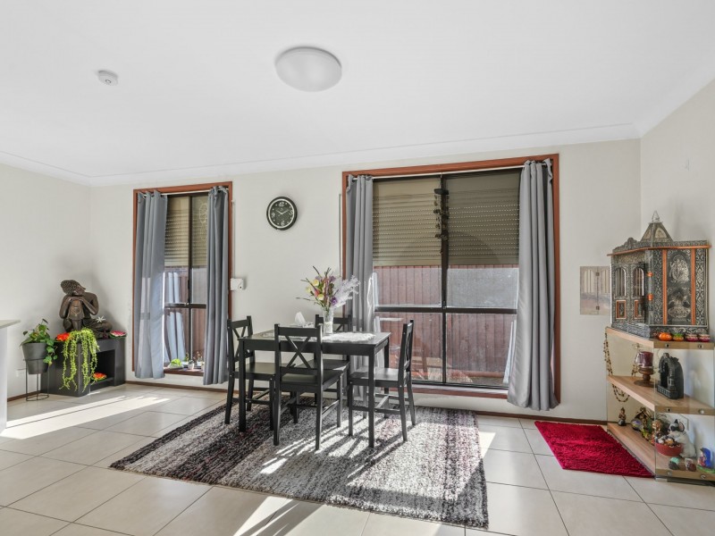 Villa 6/4 Mary St, Macquarie Fields NSW 2564