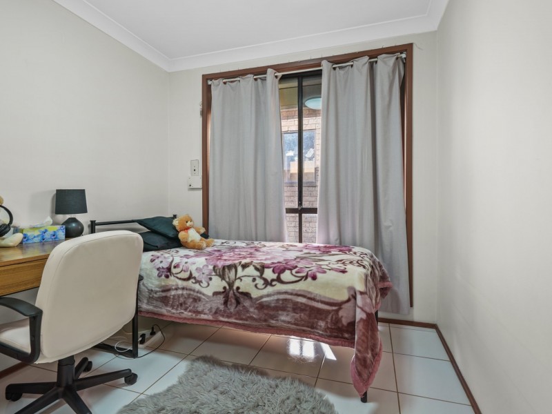 Villa 6/4 Mary St, Macquarie Fields NSW 2564