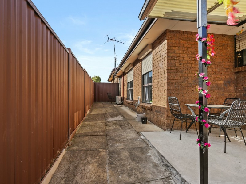 Villa 6/4 Mary St, Macquarie Fields NSW 2564