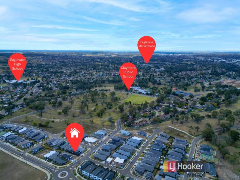 13 Rosslyn Drive, Claymore NSW 2559