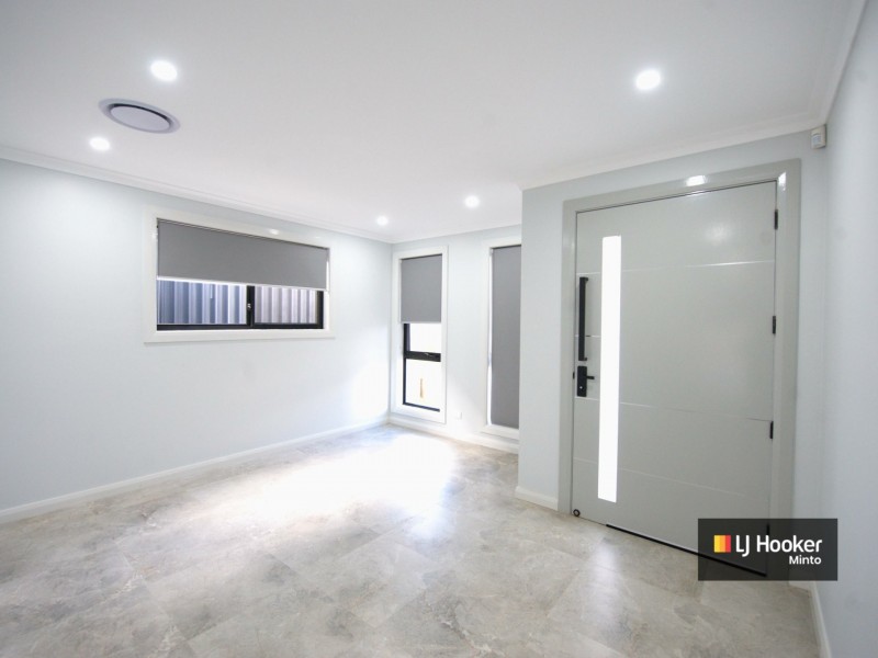 27 Fieldhouse Circuit, Campbelltown NSW 2560