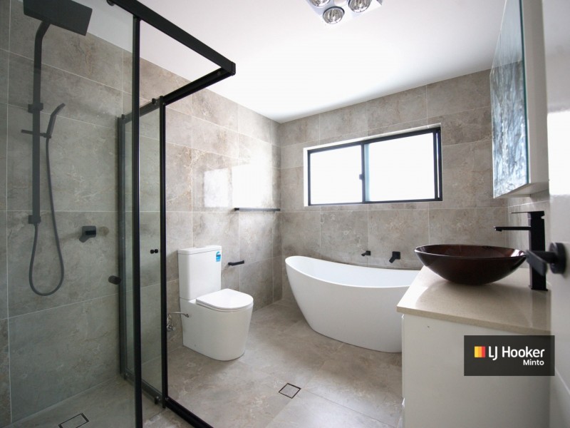 27 Fieldhouse Circuit, Campbelltown NSW 2560