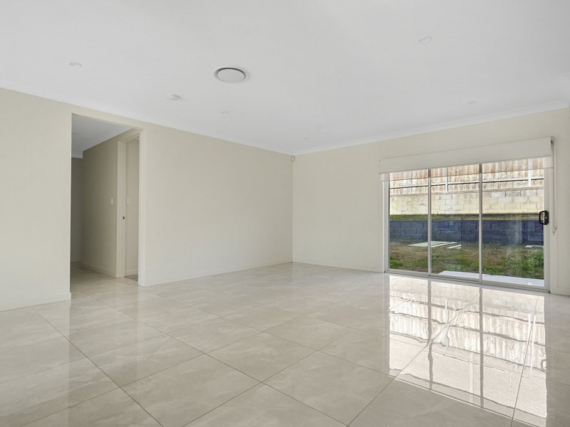 17B Eddington Road, Campbelltown NSW 2560