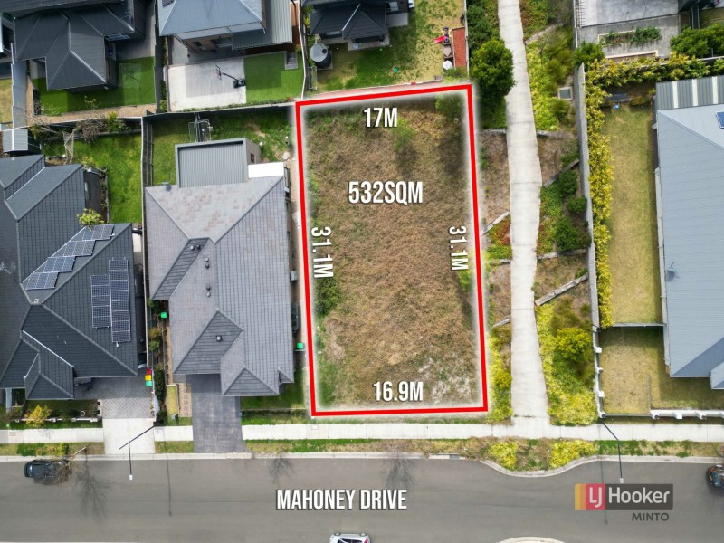 8 Mahony Drive, Campbelltown NSW 2560