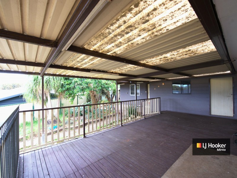 6 Tummul Place, St Andrews NSW 2566