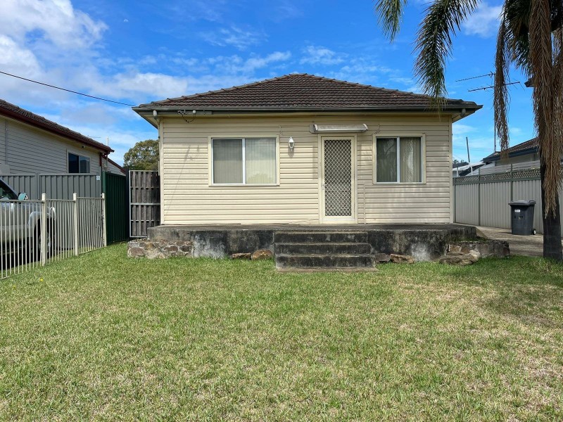 44 Kent Street, Minto NSW 2566