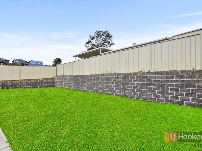 2 Hewitt Pl, Minto NSW 2566