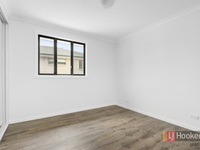 37 Fleming Dr, Campbelltown NSW 2560